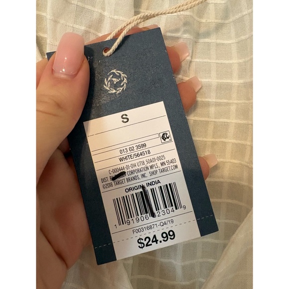 Universal Thread | Textured Tie-Front Peplum Top w/ Puff Sleeves (White) - Picture 6 of 9